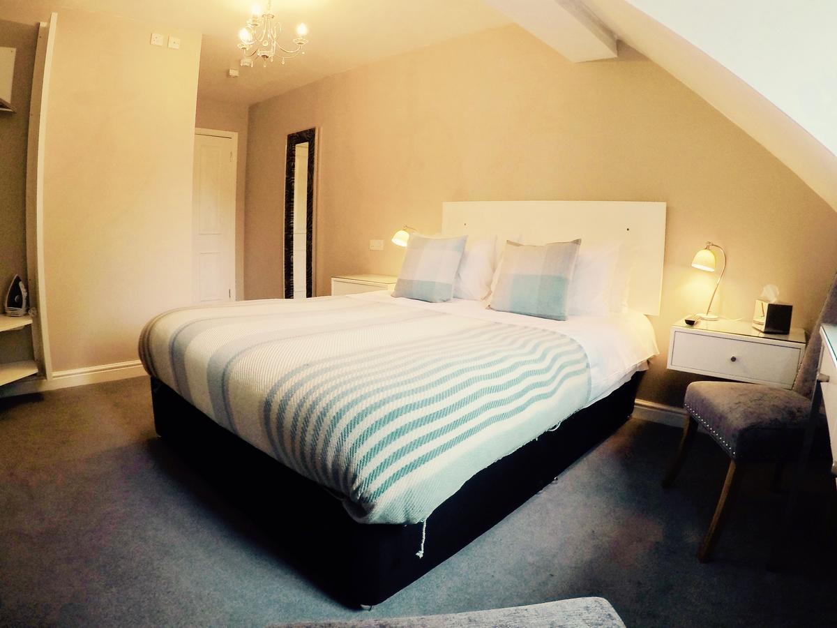 The Nags Head Hotel Great Missenden Eksteriør billede