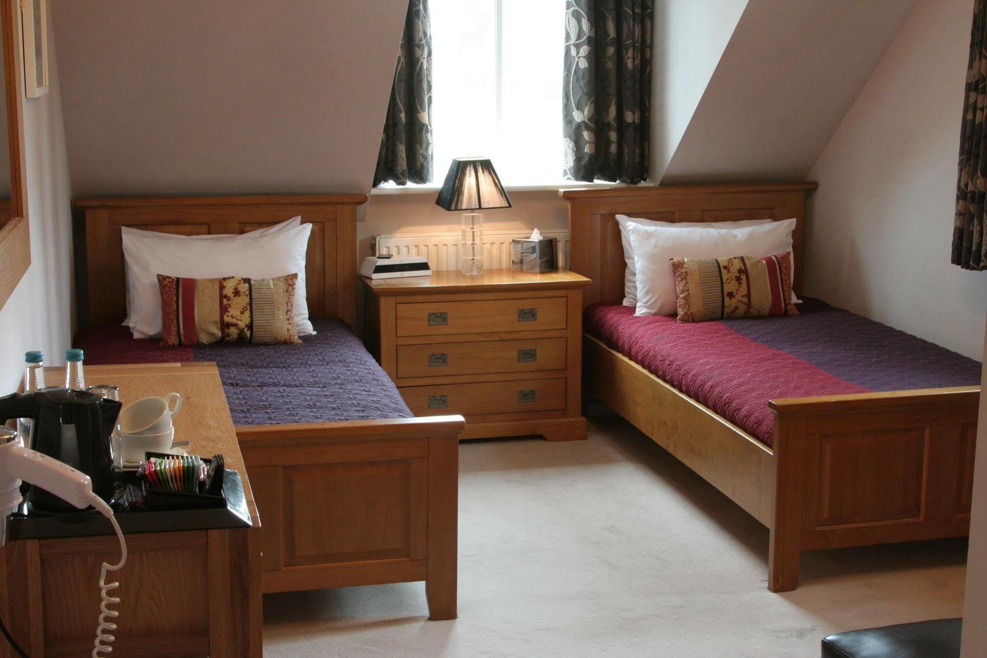 The Nags Head Hotel Great Missenden Eksteriør billede