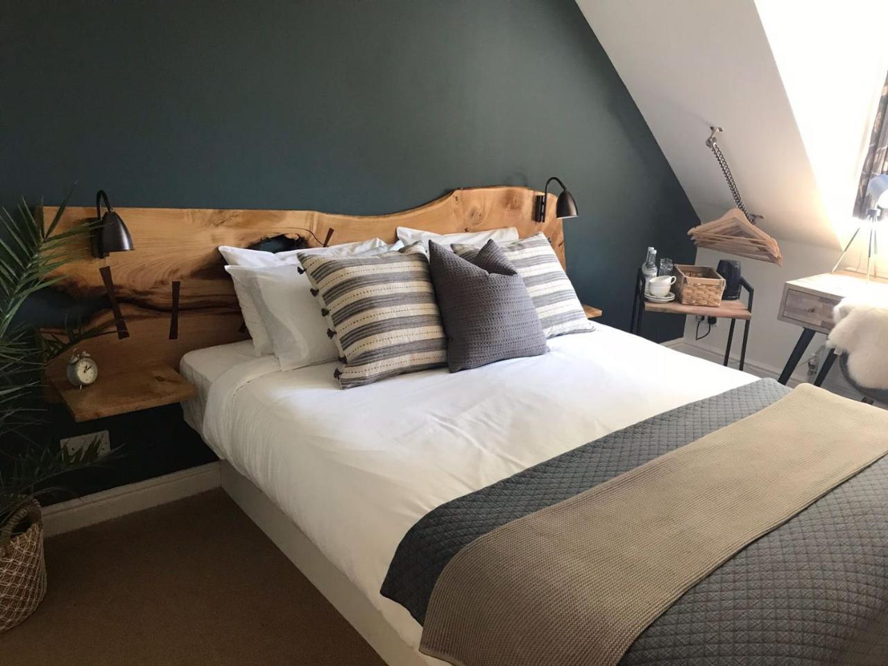 The Nags Head Hotel Great Missenden Eksteriør billede